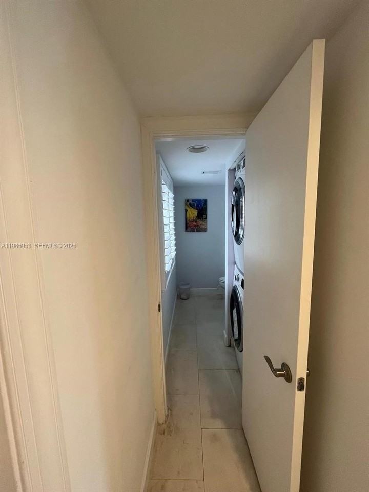 5570 Sw 70th Pl S #5570 - Photo 6 of 13