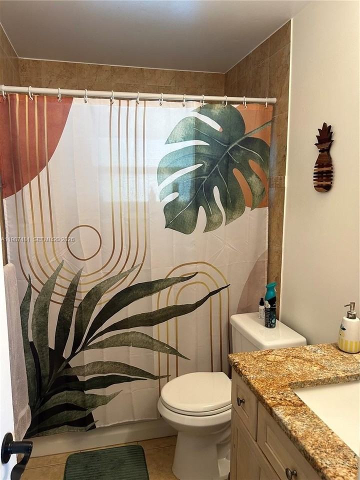 9995 54th Ave N - Photo 5 of 7