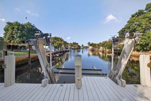 featured image of 371 Se 3rd St #371