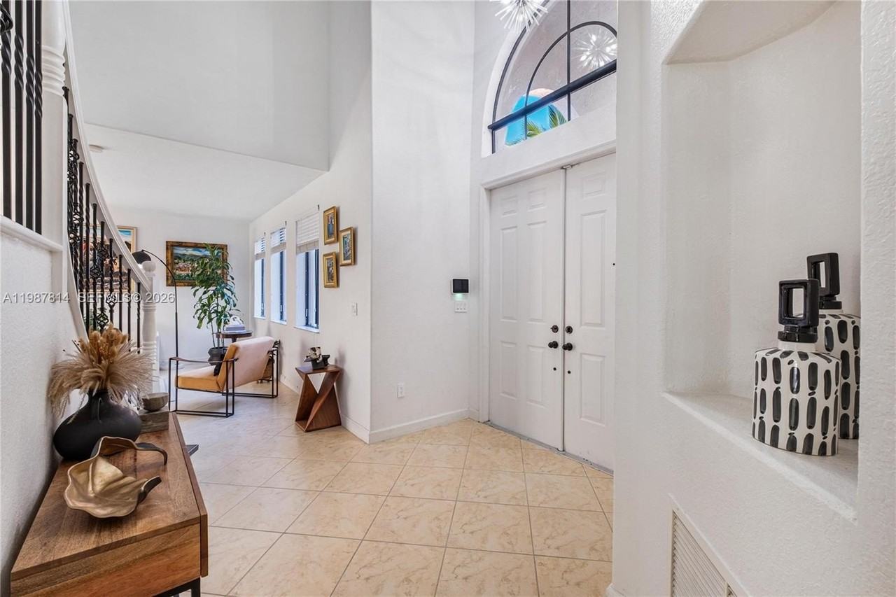 7726 Sw 193rd Ln #7726 - Photo 5 of 42