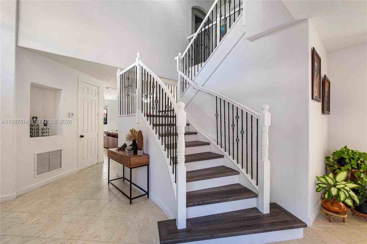 7726 Sw 193rd Ln #7726 - Photo 6 of 42