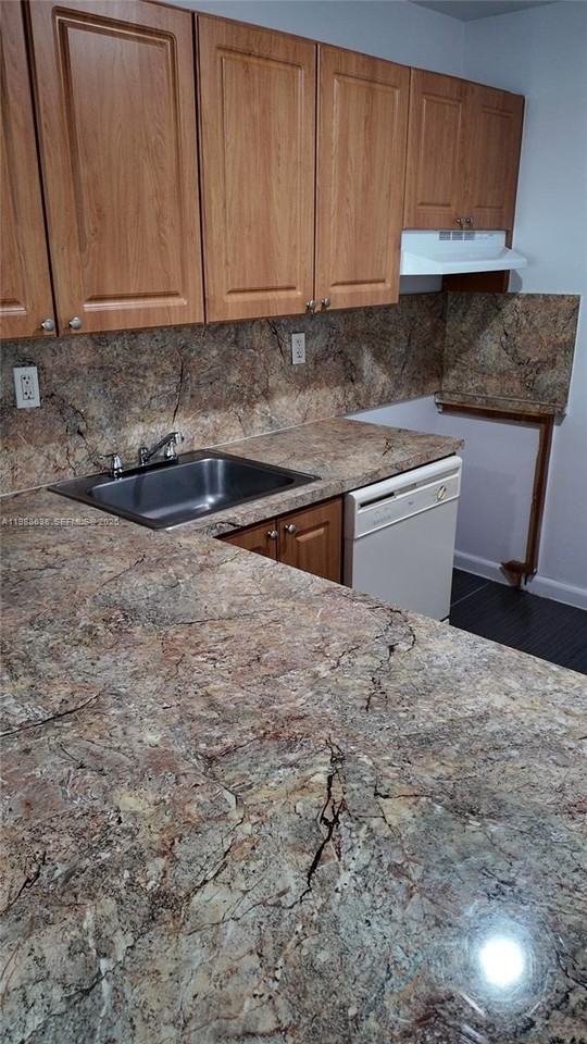 10820 Sw 200th Dr #354 - Photo 3 of 17