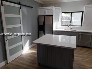 1023 Sw 12th Ct #A - Photo 5 of 16