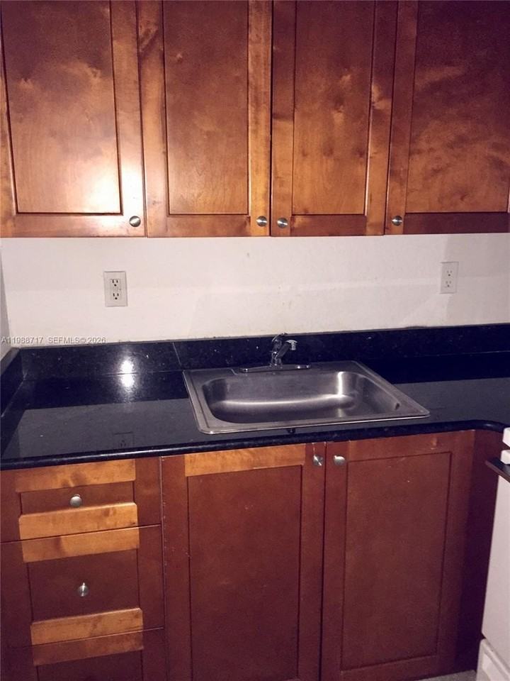 4251 Nw 5th St #103 - Photo 3 of 15