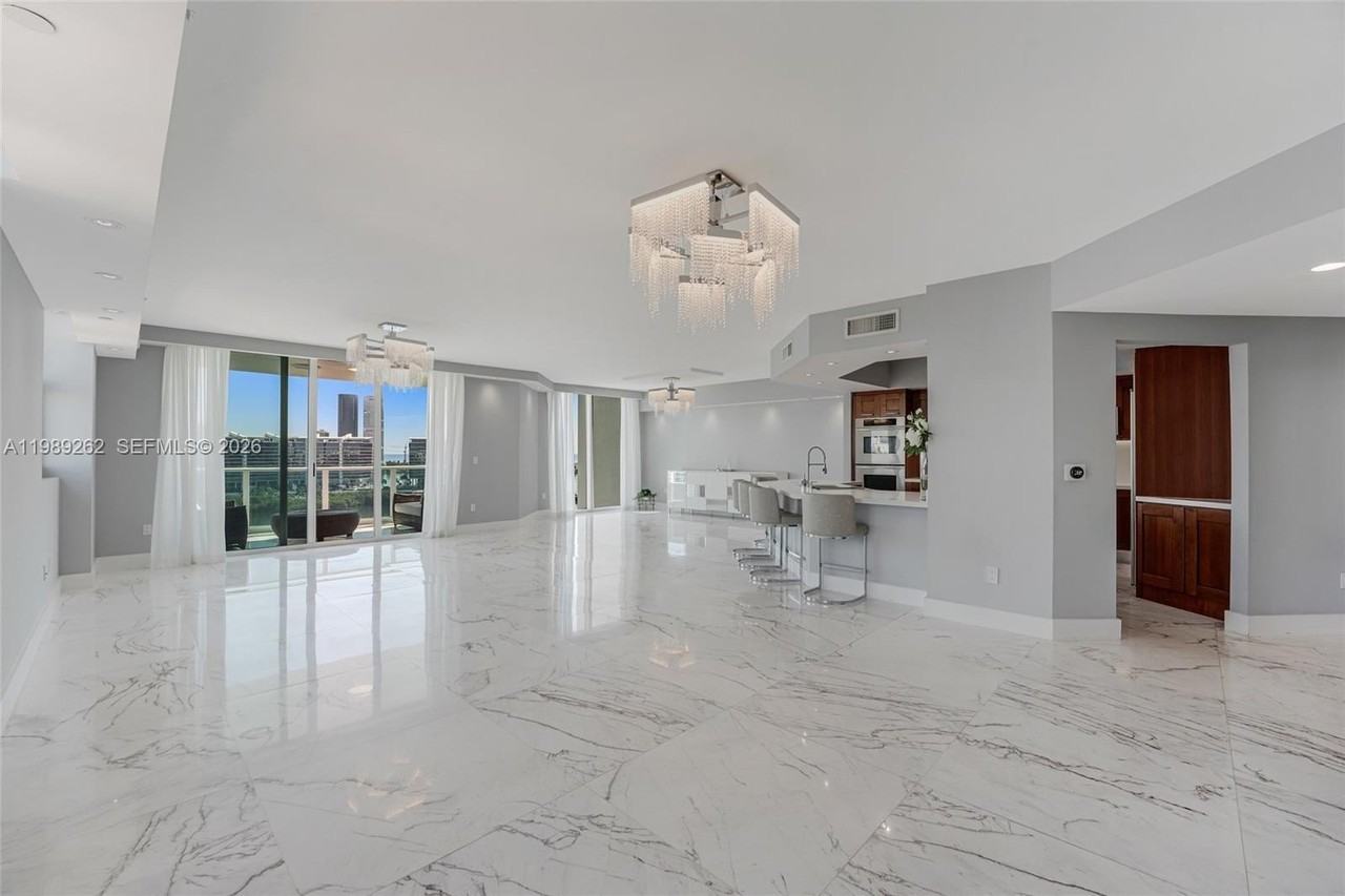 3301 Ne 183rd St #1601 - Photo 2 of 34