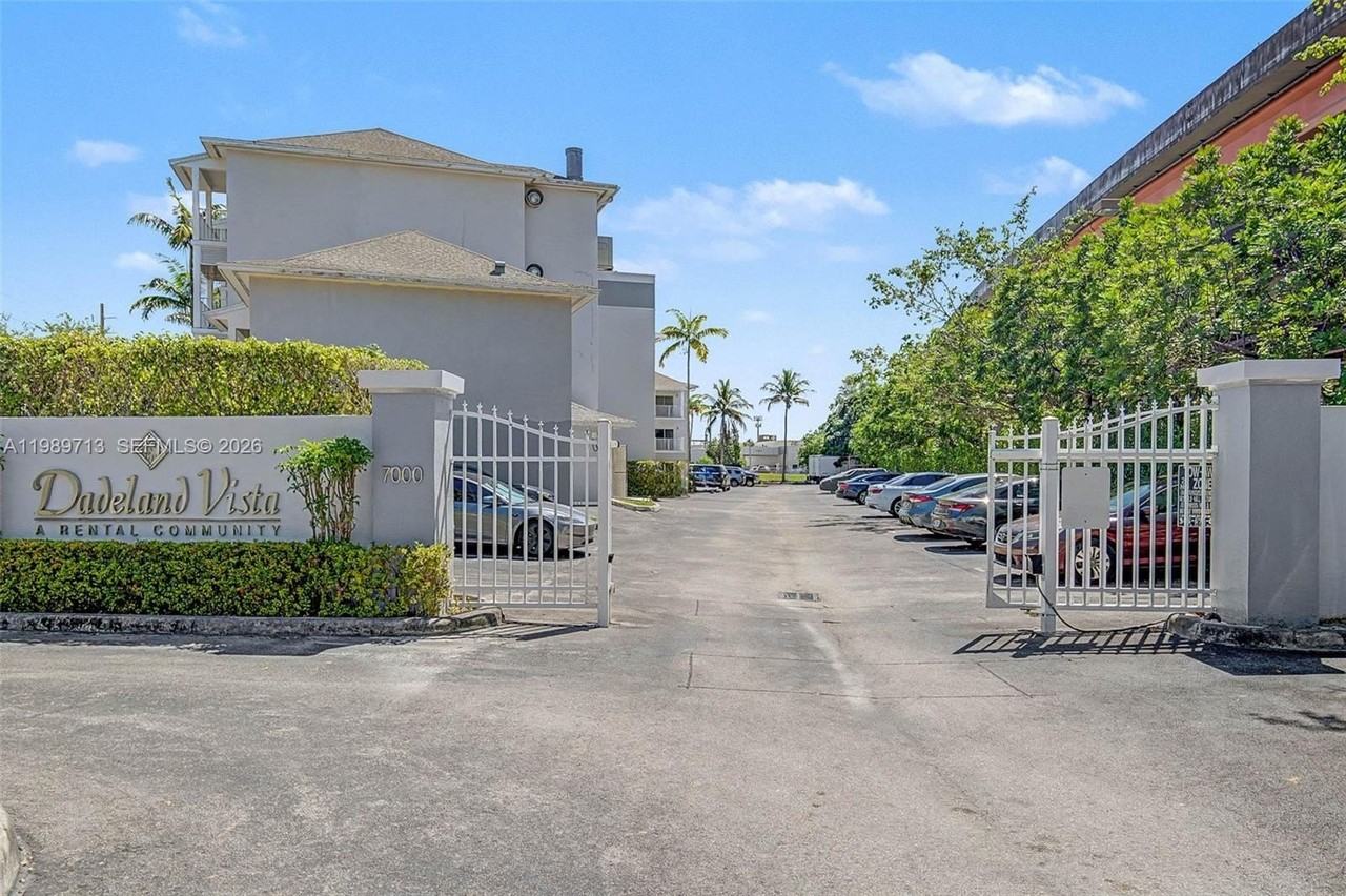 7000 Sw 80th St #210 - Photo 3 of 19