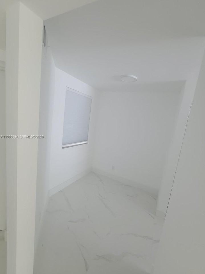 860 Nw 92nd Ave #860 - Photo 7 of 25