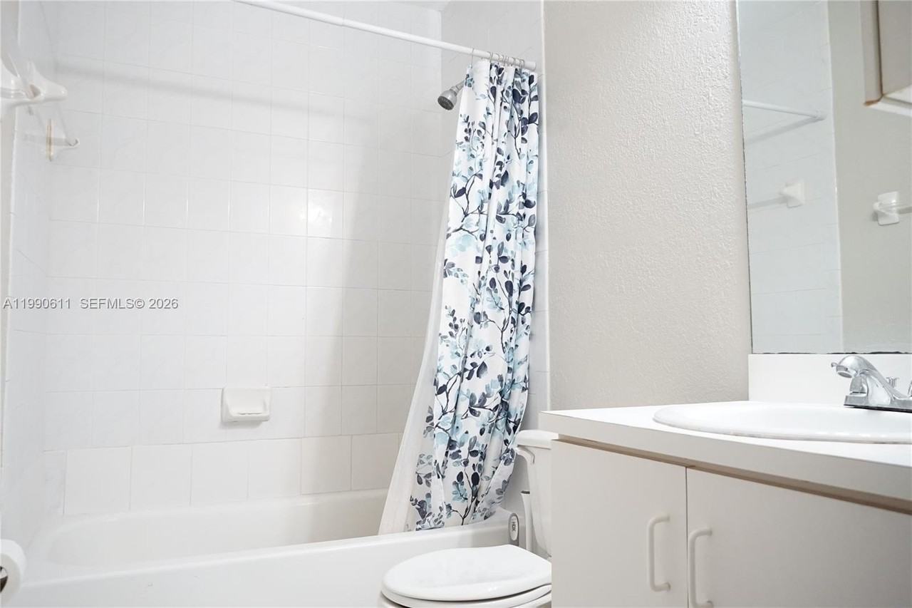 331 Nw 82nd Ave #1303 - Photo 2 of 49