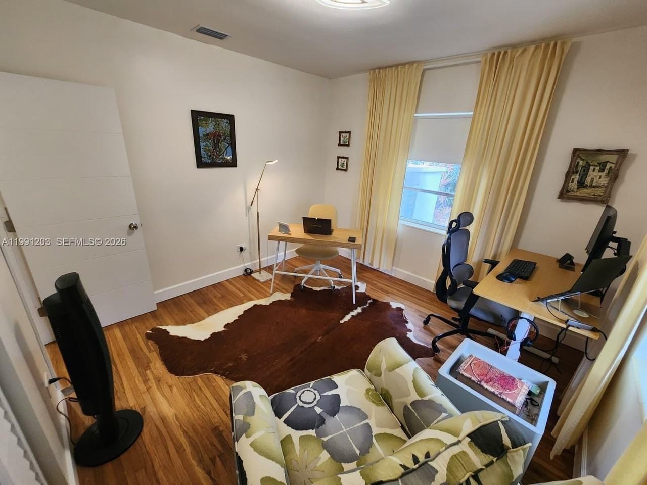 831 Plover Ave - Photo 3 of 18