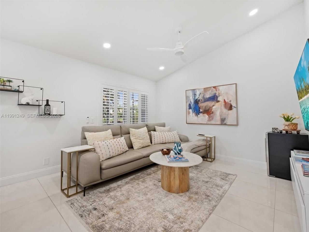 413 Cameron Dr #413 - Photo 6 of 26