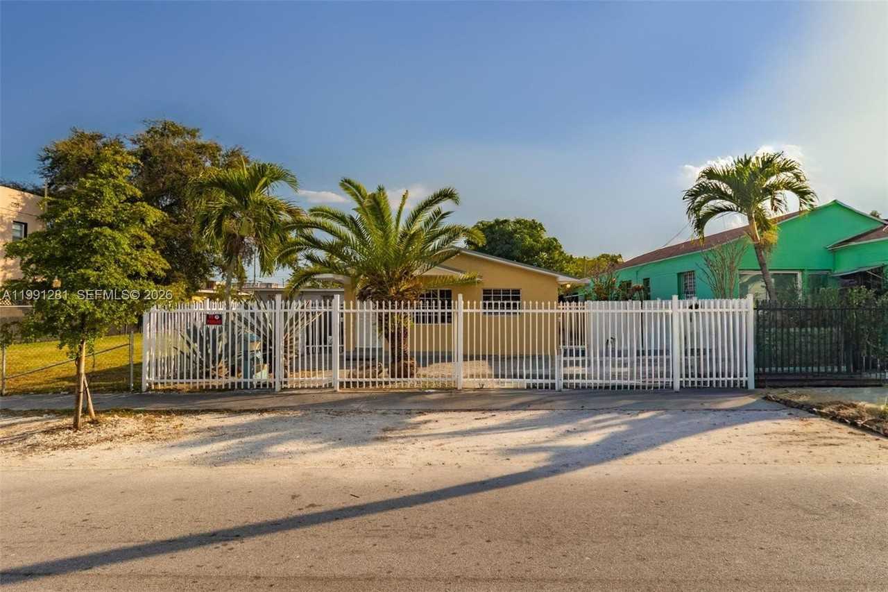 1518 Nw 65th St #0 - Photo 2 of 24