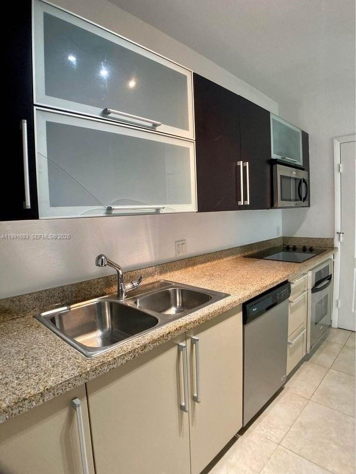 500 Ne 29th St #703 - Photo 6 of 26