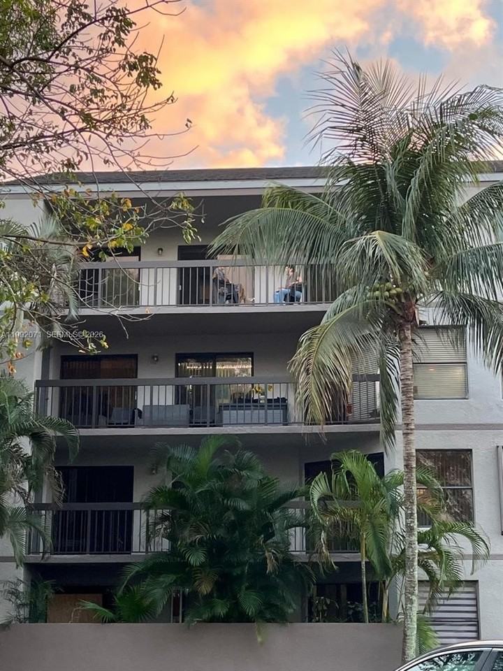 8810 Sw 132nd Pl #409DN - Photo 3 of 38