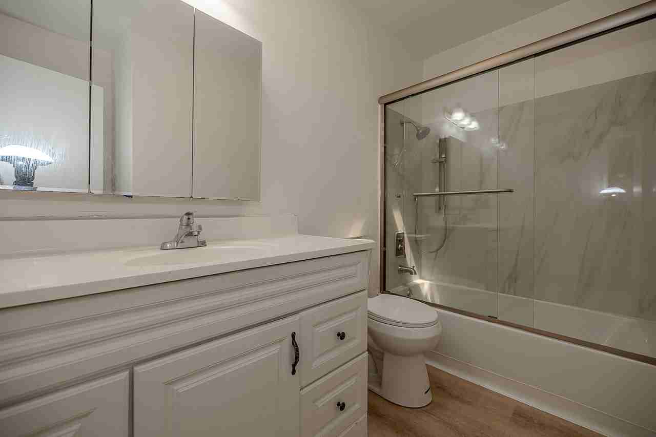 1103 Crescent Ln #1103 - Photo 4 of 7