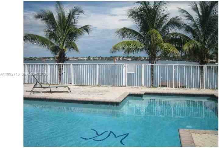 15071 Sw 136th Pl - Photo 3 of 15