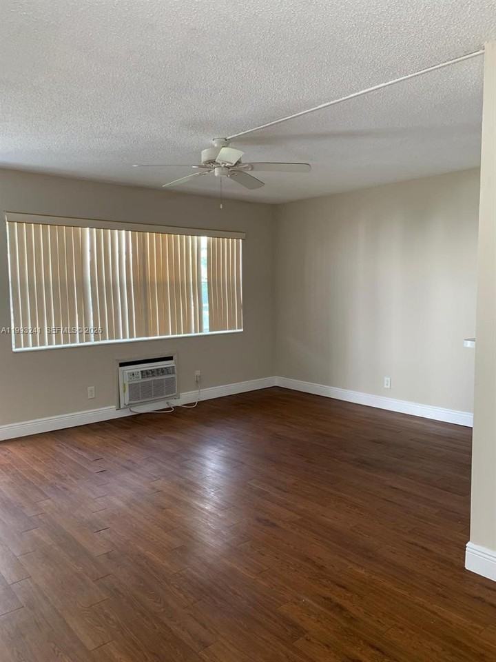 134 Windsor G #134 - Photo 4 of 34