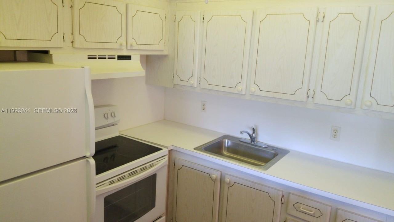 134 Windsor G #134 - Photo 7 of 34