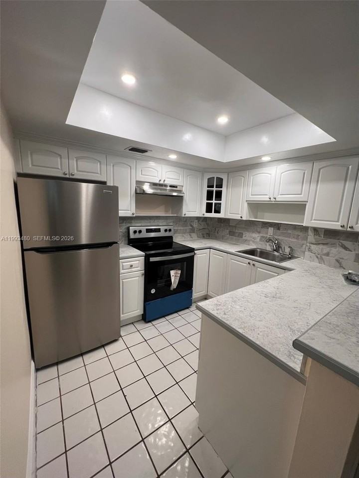 2605 Nw 47th Ter #103 - Photo 2 of 18