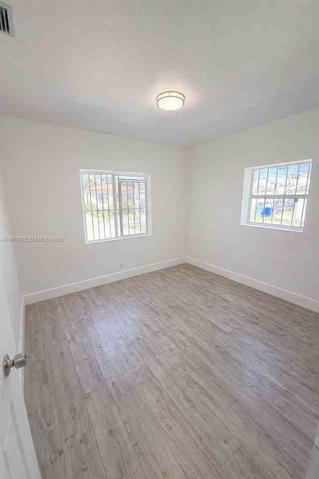 1538 Nw 66th St #1 - Photo 5 of 18