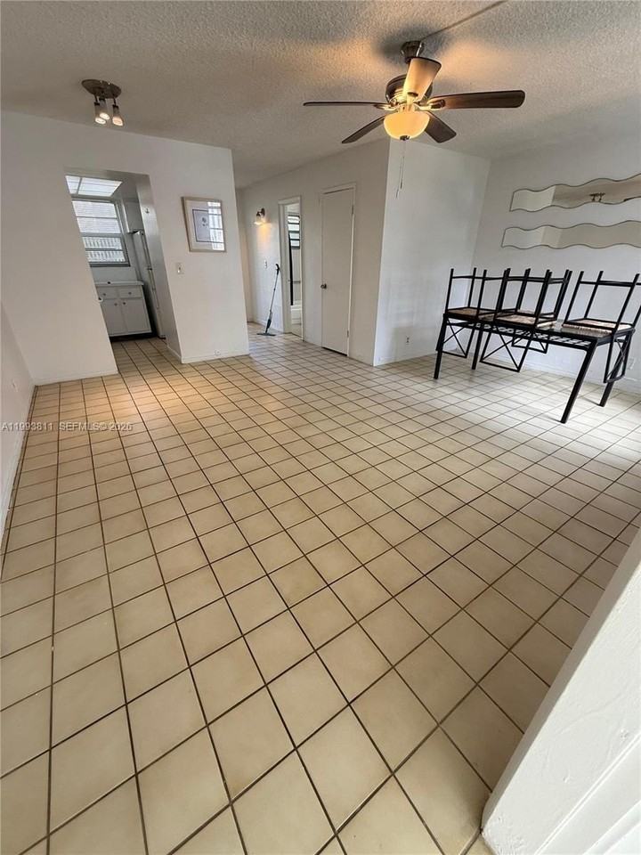 1333 E Hallandale Beach Blvd #223 - Photo 3 of 10