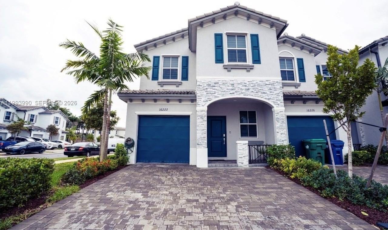 16222 Sw 290th Ter #16222 - Photo 2 of 38