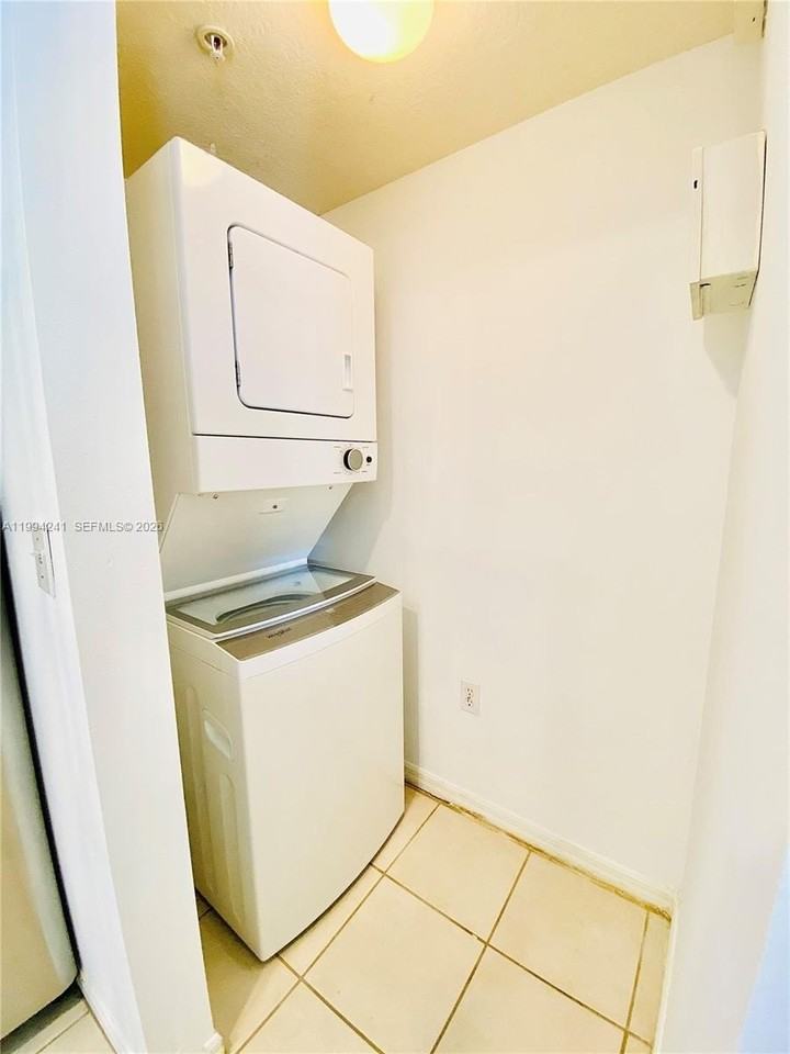 4200 San Marino Blvd #205 - Photo 7 of 15