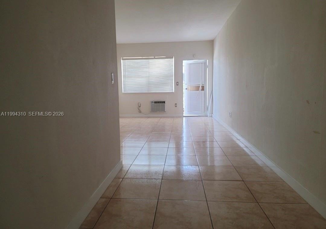 620 76th St #11 - Photo 3 of 14