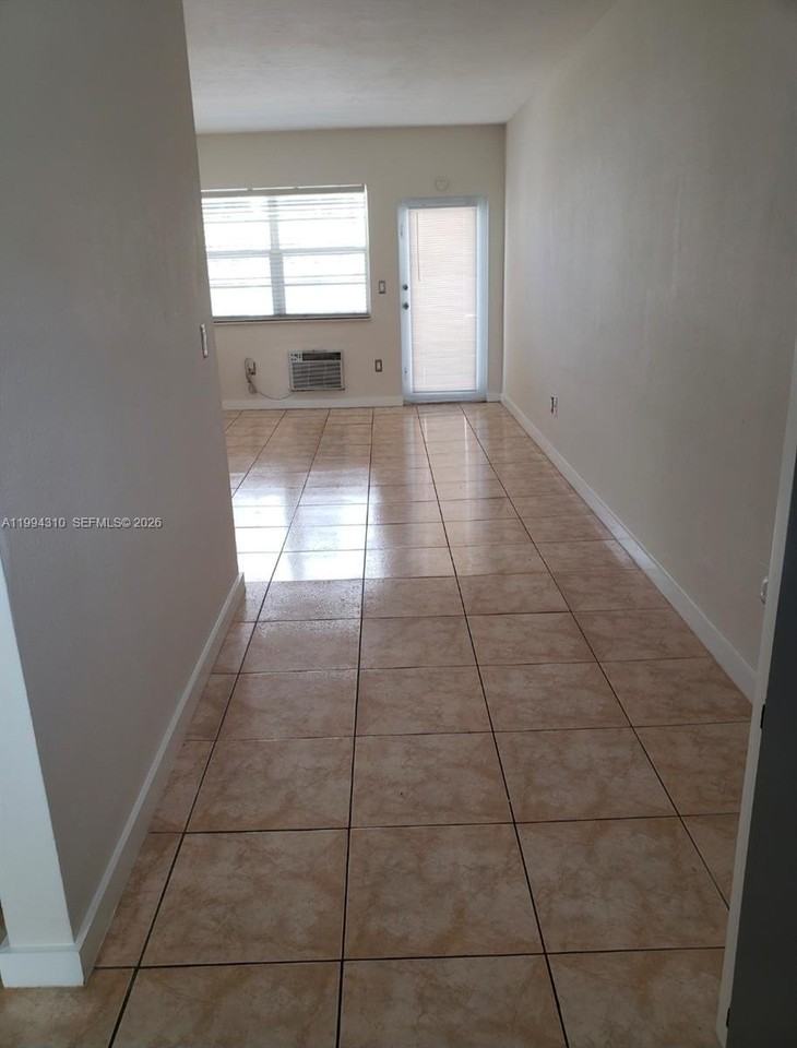 620 76th St #11 - Photo 4 of 14
