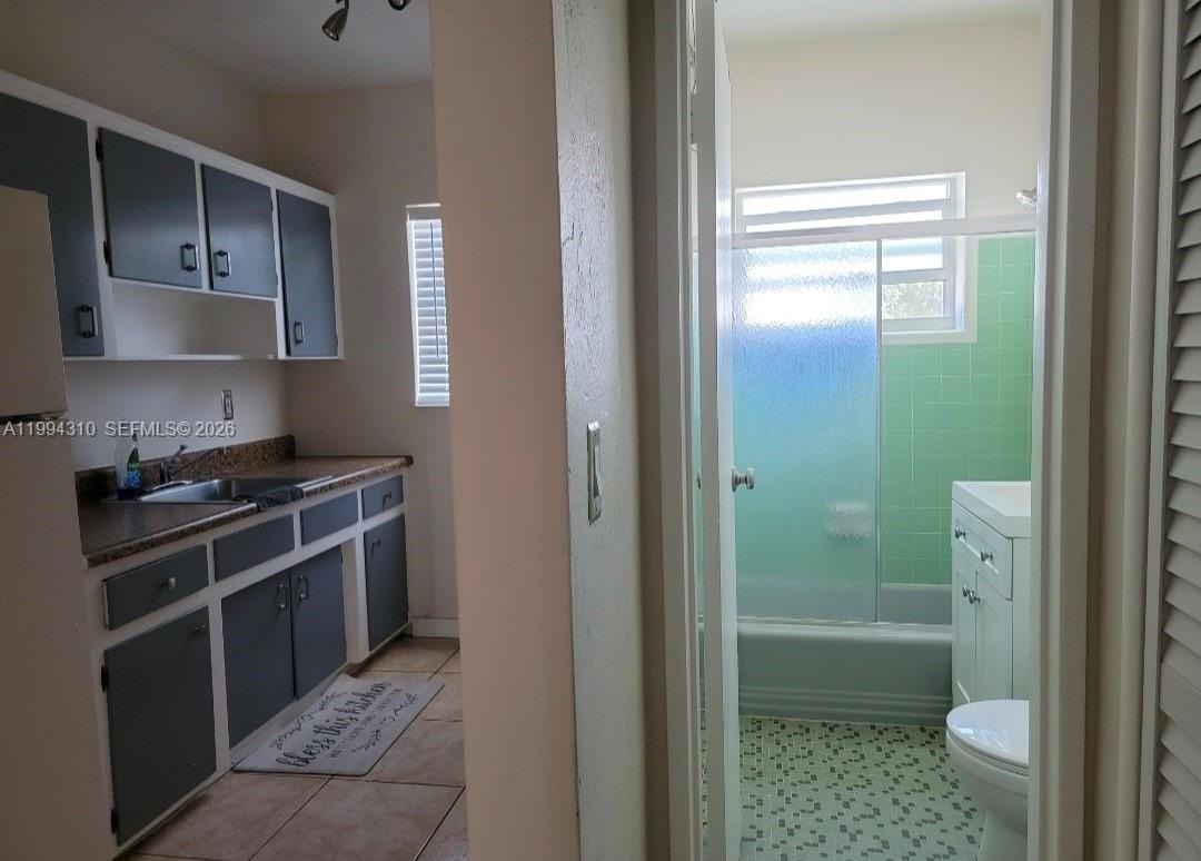 620 76th St #11 - Photo 7 of 14