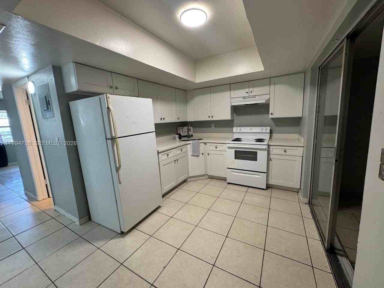 5440 Sw 38th Ct #0 - Photo 3 of 15