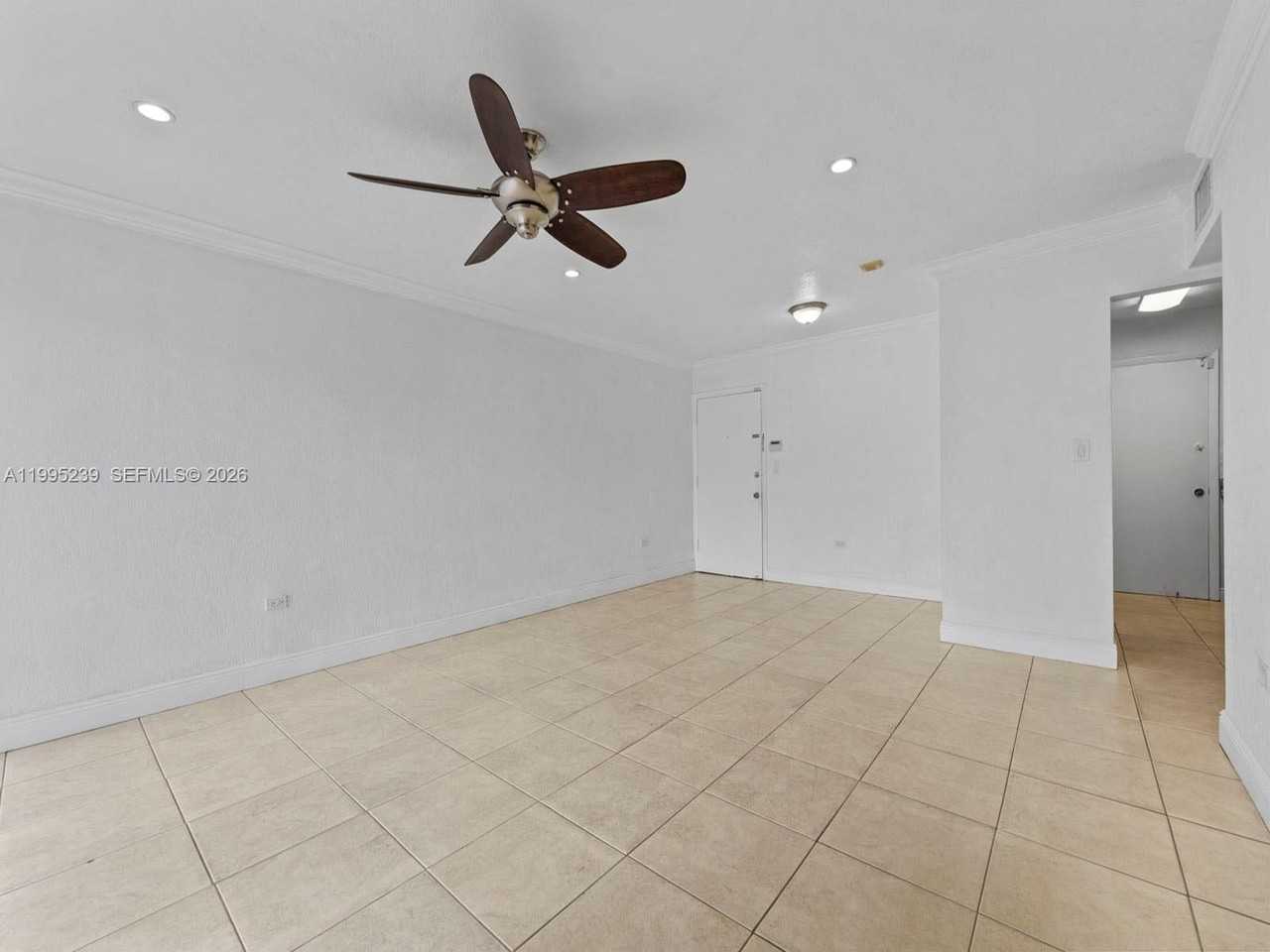 7220 Sw 94th Pl #G3 - Photo 5 of 35