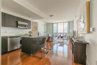 90 Sw 3rd St #3806 - Photo 1 of 1