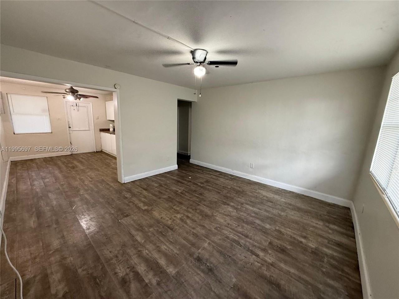 1413 Nw 3rd St - Photo 6 of 8