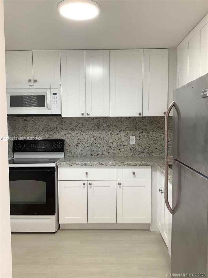 7910 Camino Real #N412 - Photo 3 of 31