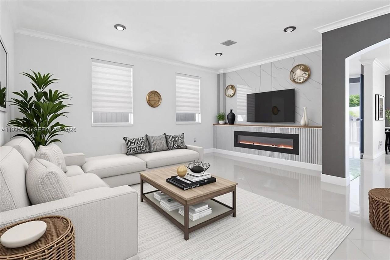 2424 Sw 152nd Path - Photo 3 of 31