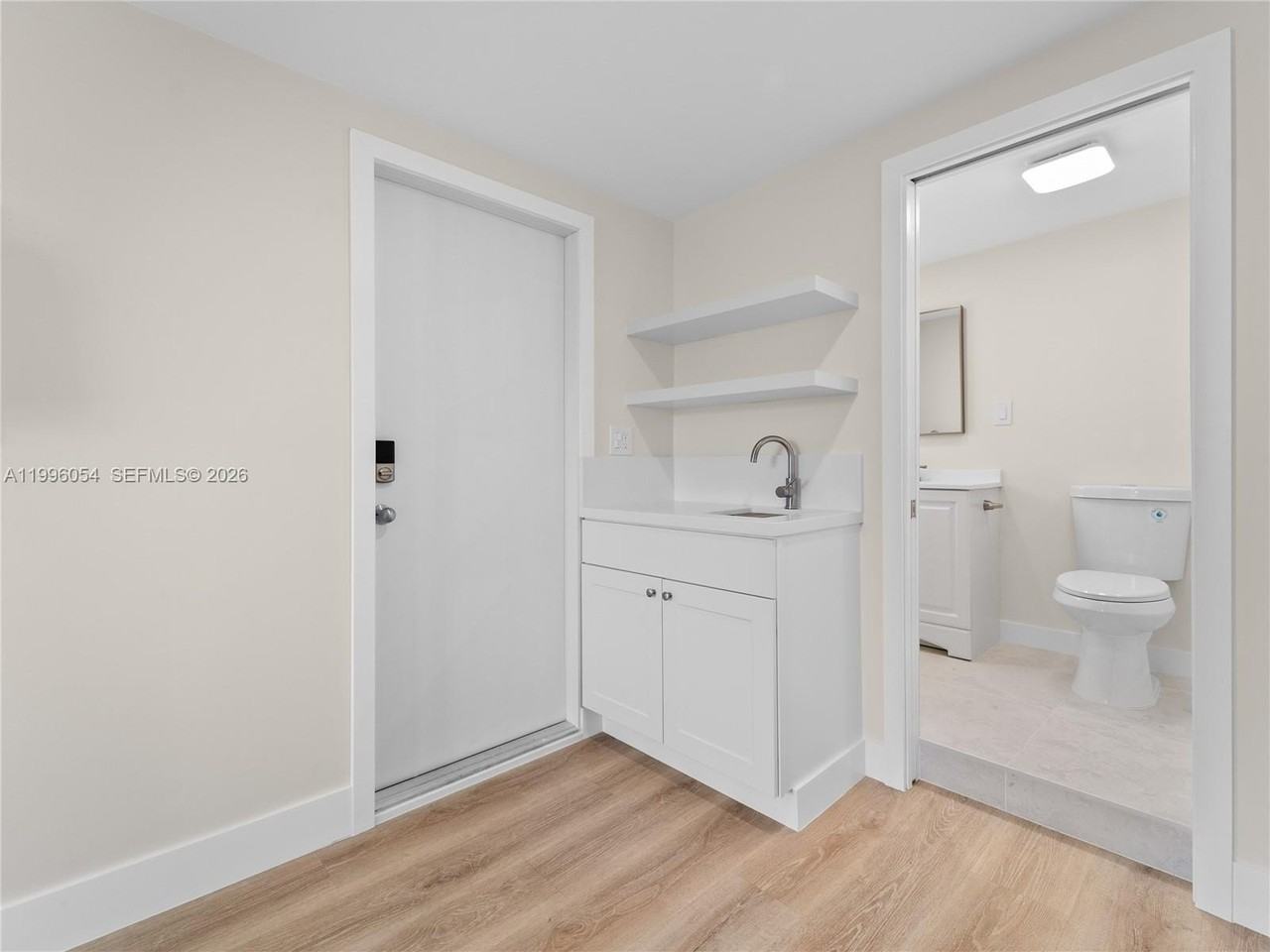 7401 Sw 38th St #A - Photo 3 of 10