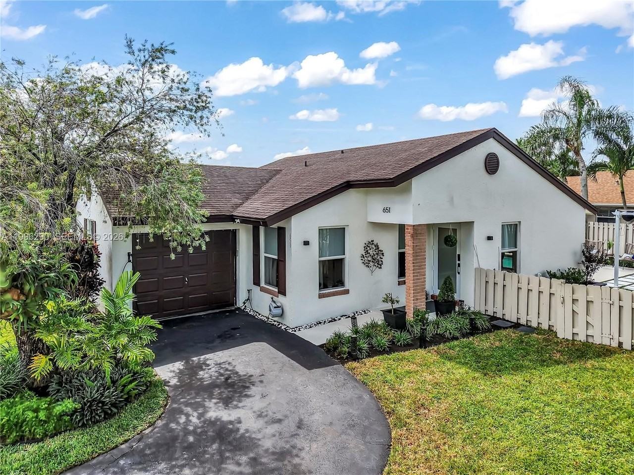 651 Shiloh Ter #651 - Photo 2 of 47