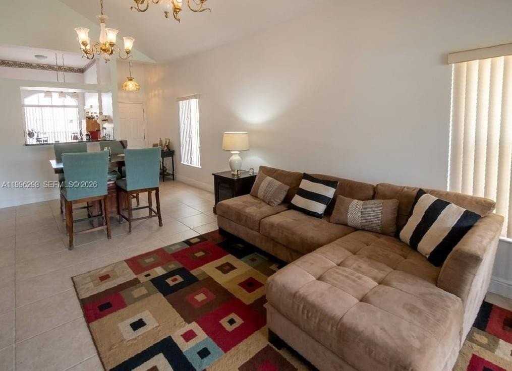 1016 Via Jardin #1016 - Photo 3 of 15