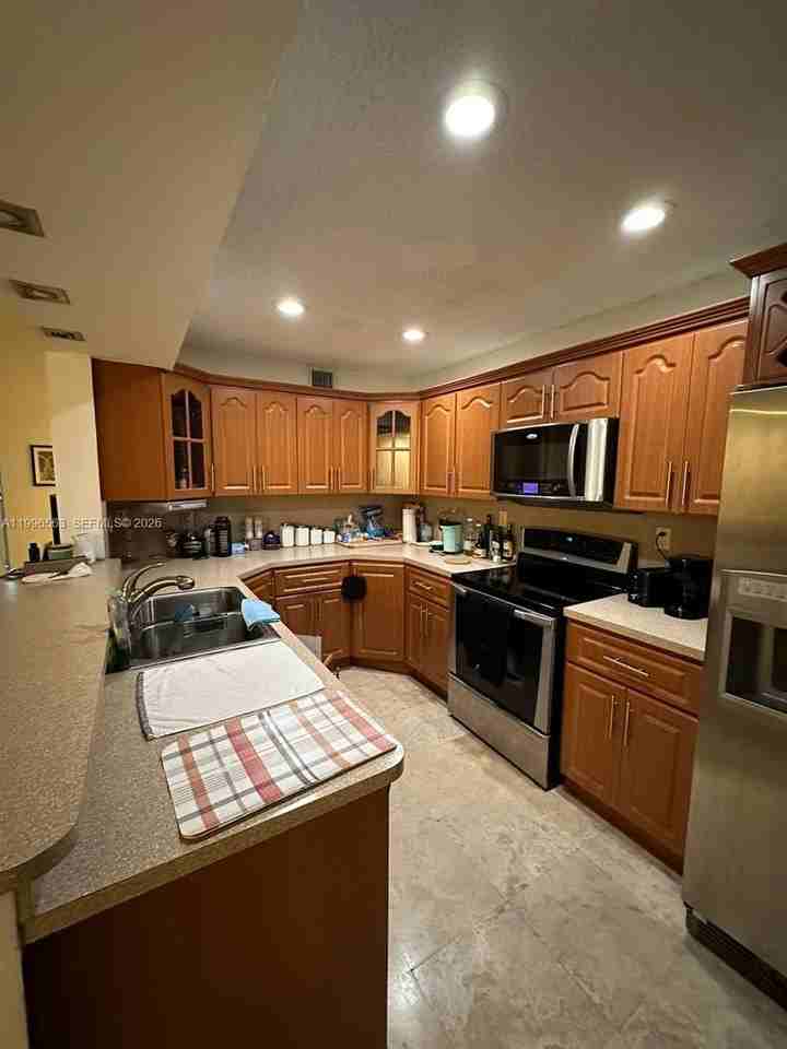 9752 Nw 47th Ter #177 - Photo 7 of 10