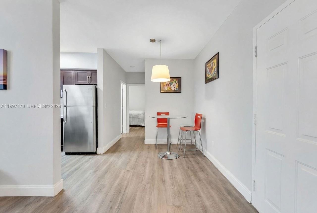 7334 Harding Ave #6 - Photo 5 of 9