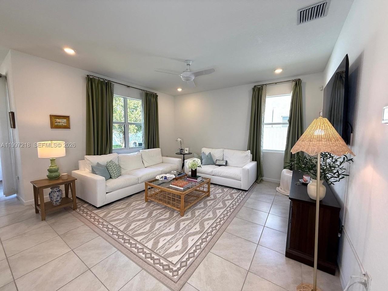 13233 Sw 272nd St - Photo 4 of 21