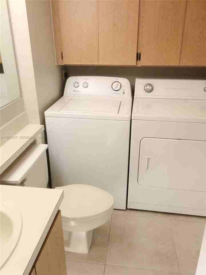 601 Green Springs Pl #601 - Photo 6 of 14