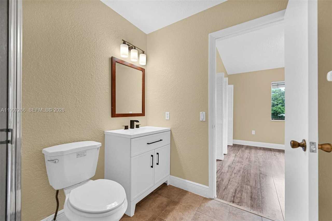 4930 S University Dr #4930 - Photo 6 of 50