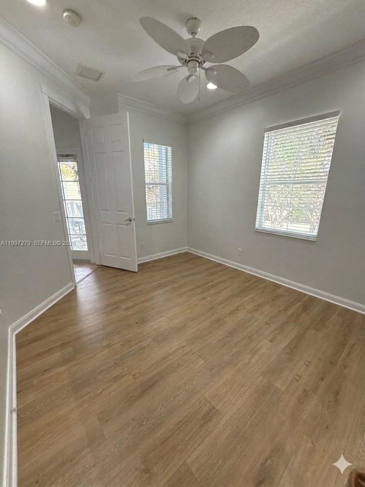 2577 E Community Dr #2577 - Photo 6 of 9