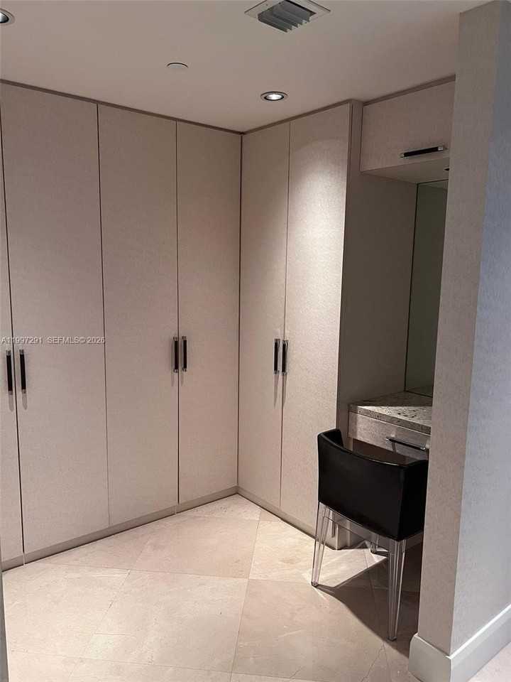 17121 Collins Ave #3304 - Photo 7 of 22