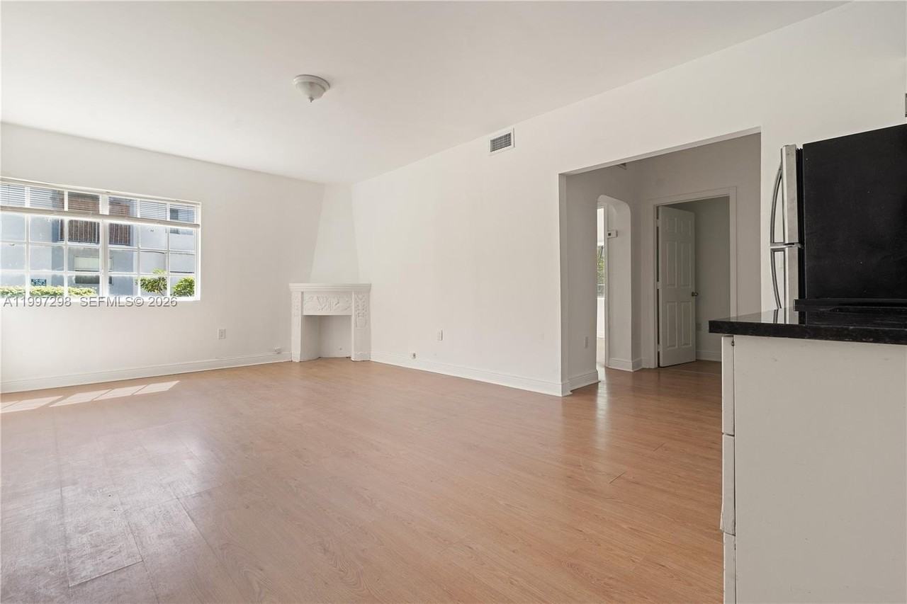 1219 Meridian Ave #4 - Photo 5 of 14