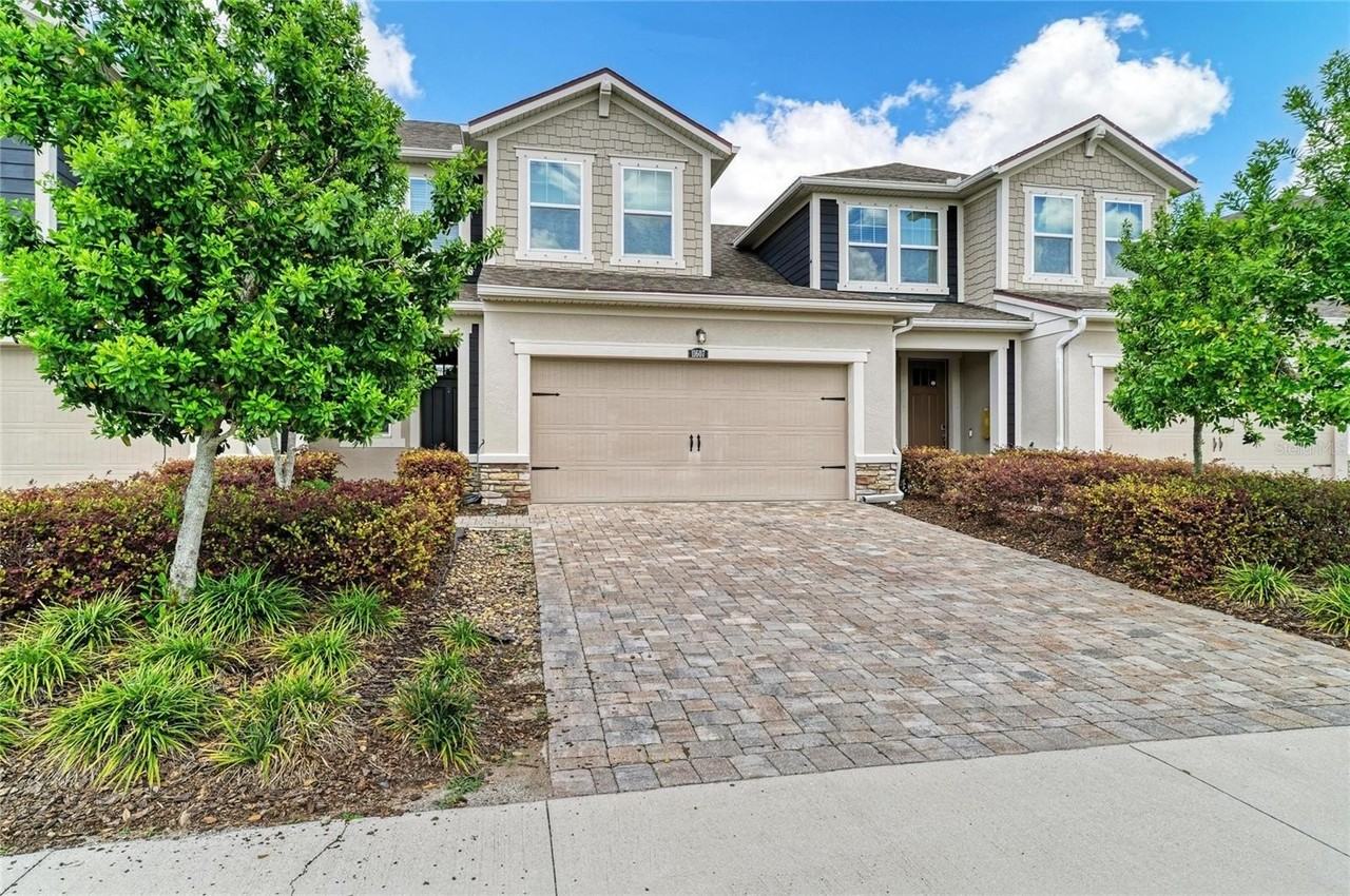 11607 Brookside Dr - Photo 2 of 50