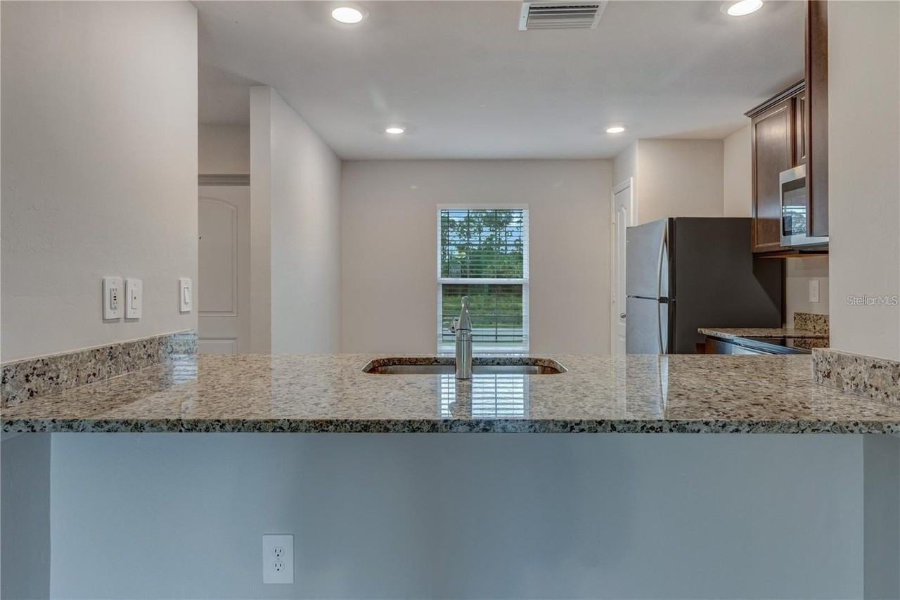 4127 Snowdrop St - Photo 6 of 27