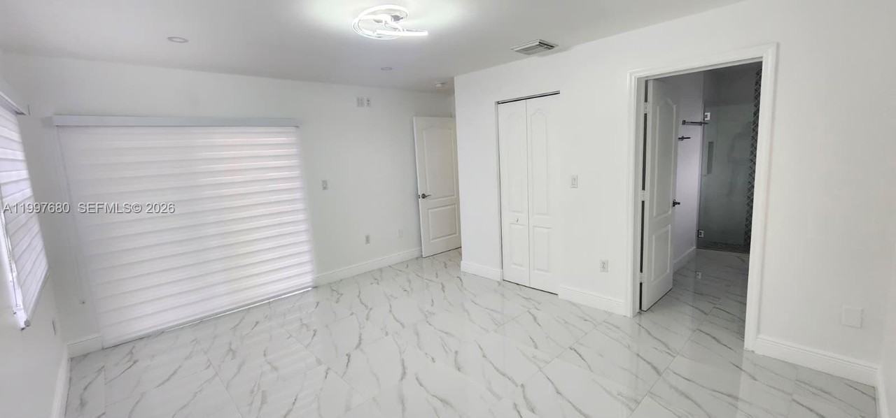 11243 Sw 245th St - Photo 7 of 8