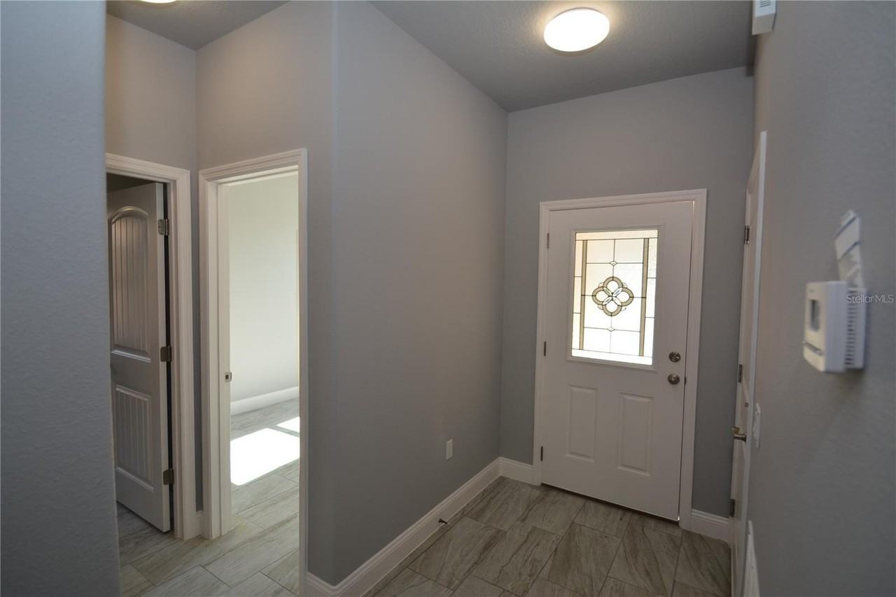 25 Rosepetal Ln #B - Photo 4 of 26